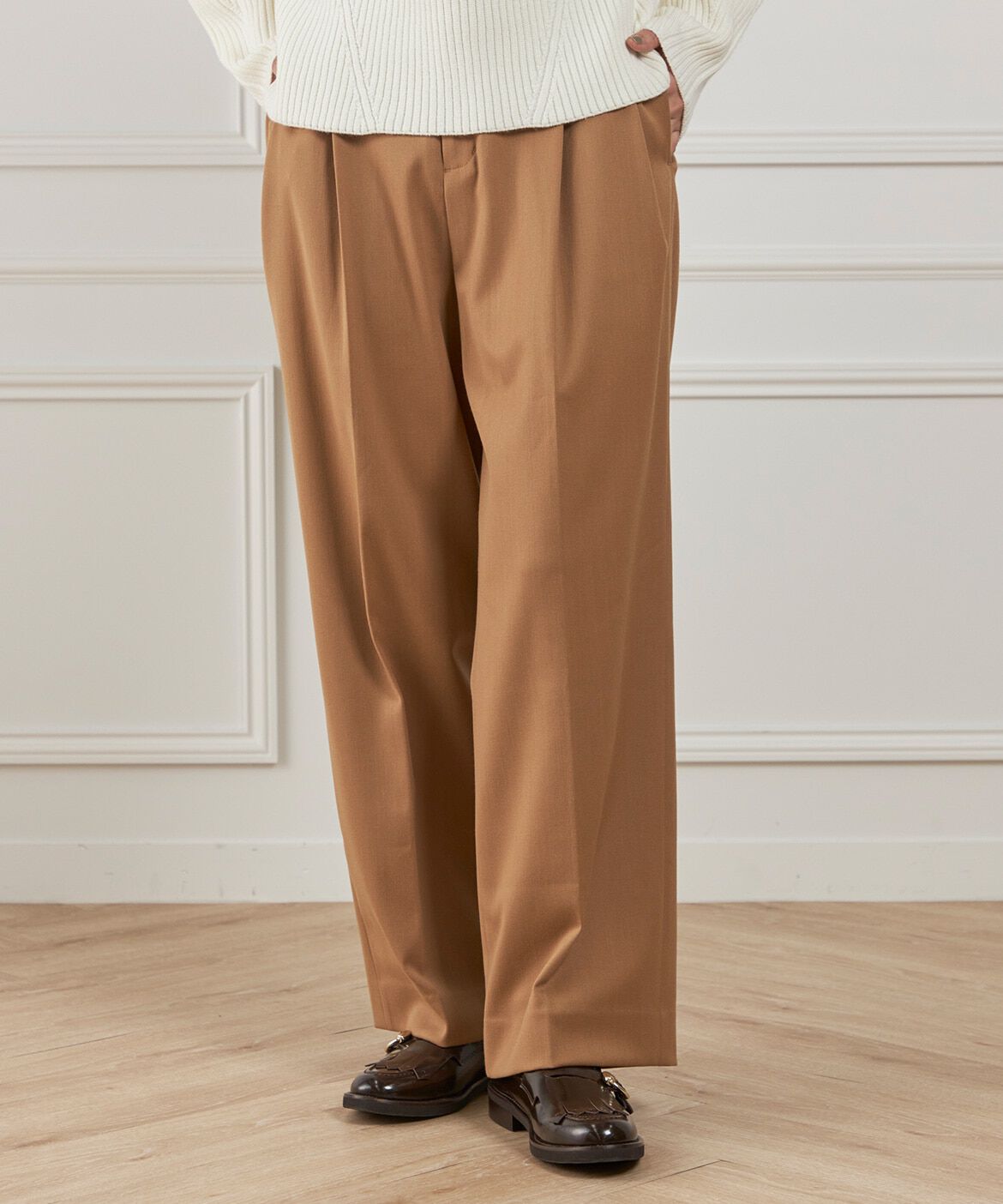 INED「《大きいサイズ》ツータックセミワイドパンツ」|その他|キャメル1