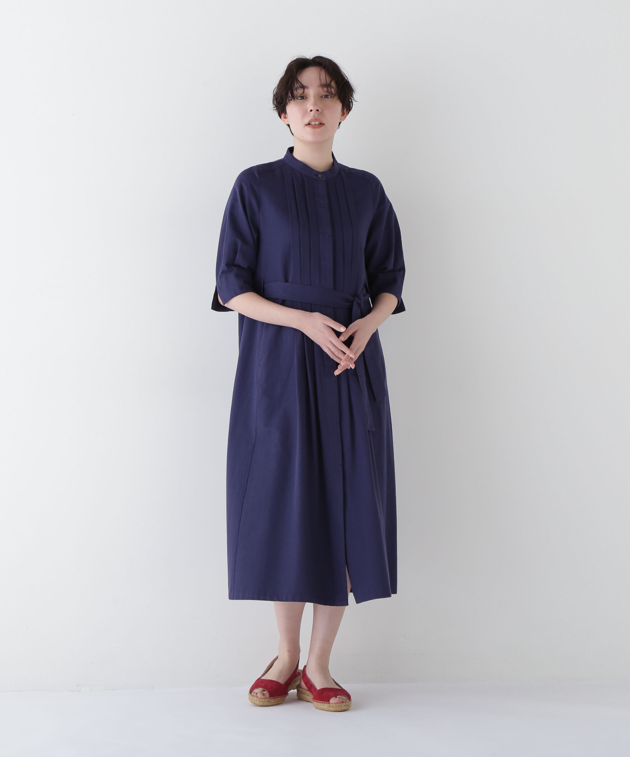  「◆コットンヘンプサテンハーフスリーブバンドカラーワンピース」|ワンピース|