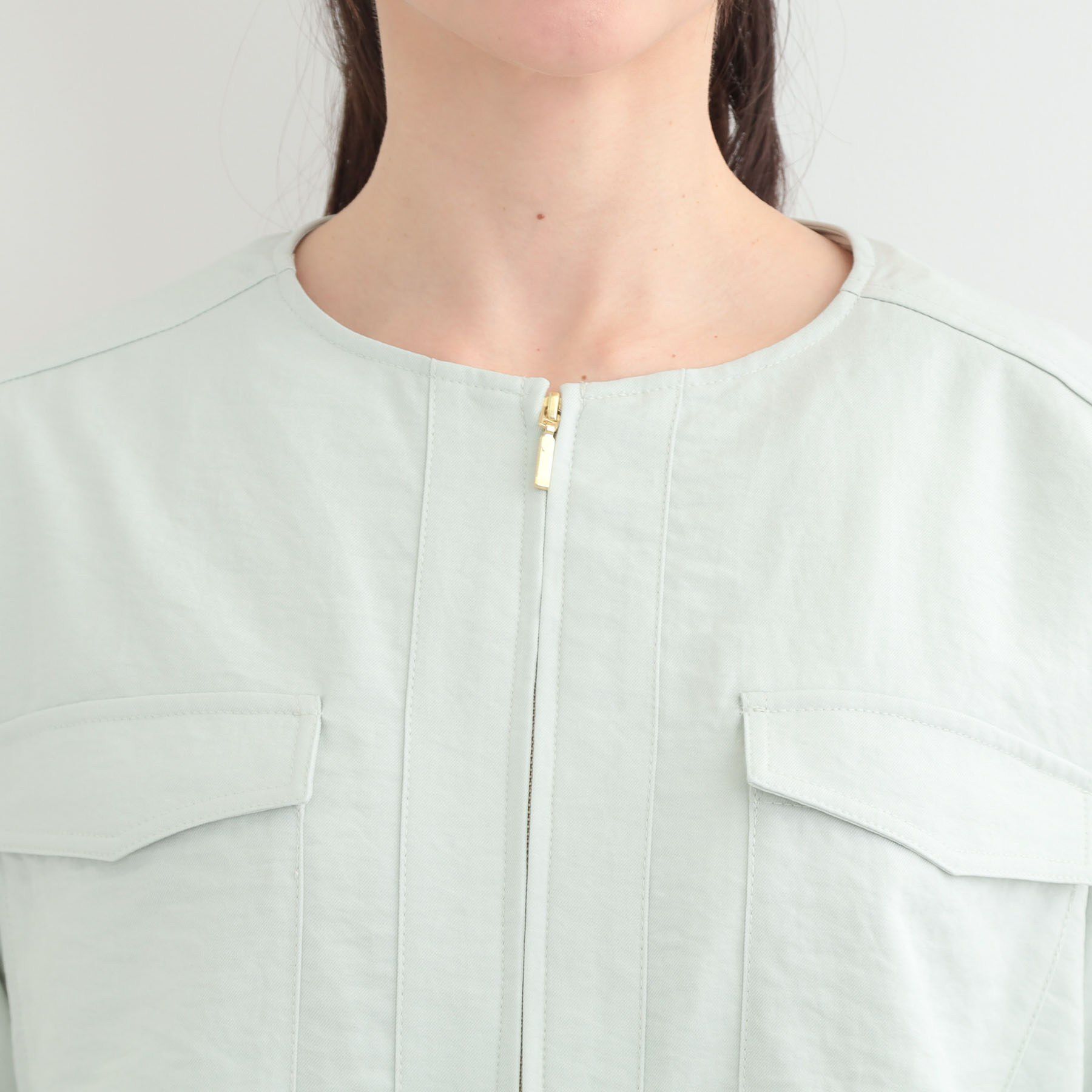 SHOO･LA･RUE「【S-LL】サッと羽織れてきれい　フラップポケットノーカラーブルゾン」|ブルゾン・スタジャン|