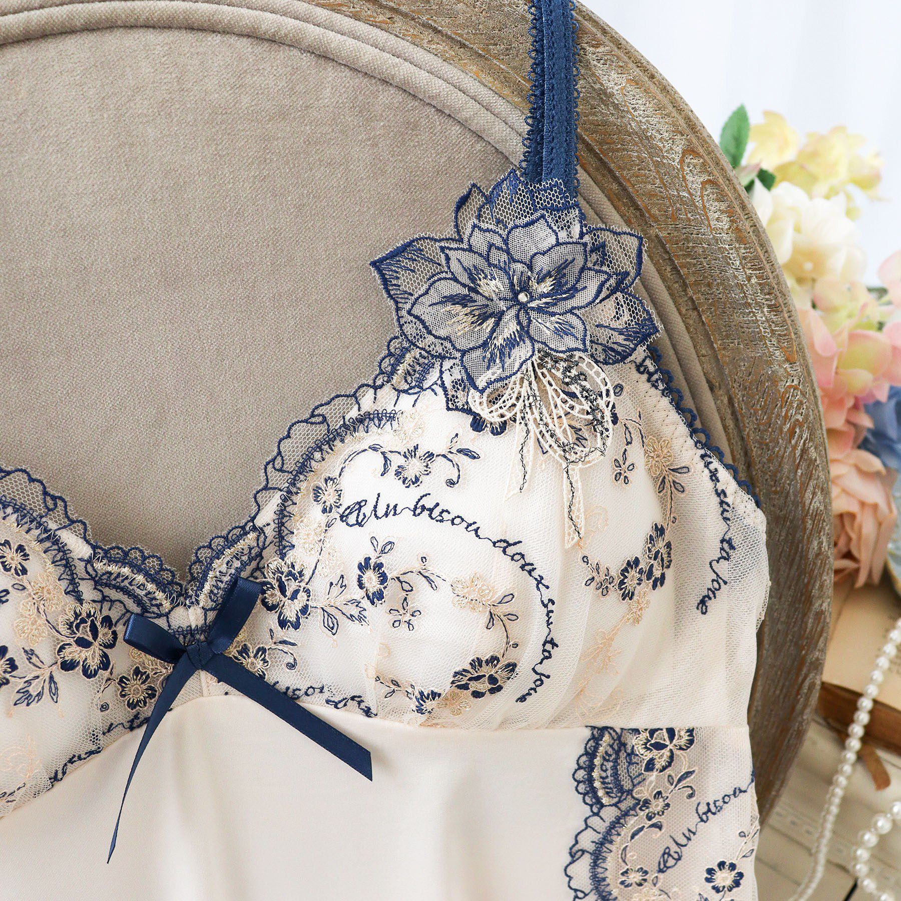 Risa Magli「アルベルタ カップ付スリップ」|キャミソール|