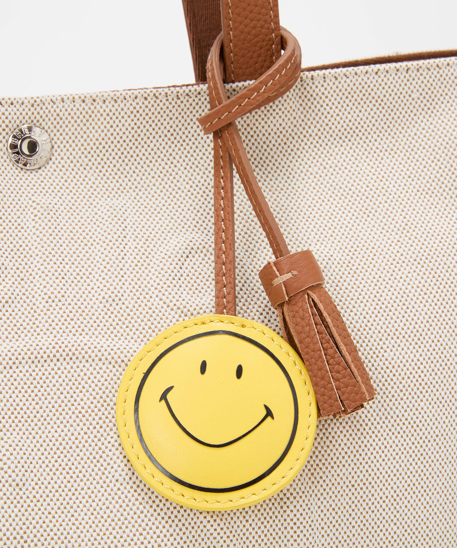 TOPKAPI BREATH「【Breath TOPKAPI】SMILE COLLECTION エンボス スマイル ビッグ トートバッグ /スマイルチャーム付き」|トートバッグ|