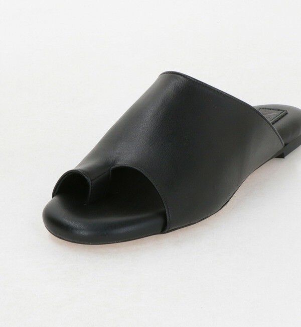 UNITED ARROWS「【別注】＜HEWN＞THONG フラットサンダル」|サンダル|