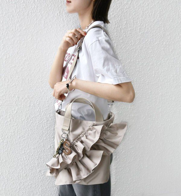 SHIPS for women「【WEB限定】チャーム 付き フリル トート」|トートバッグ|