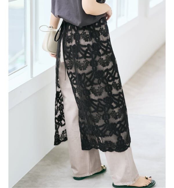 Spick and Span「《新色有り / 追加予約》コードエンブロイダリーチュールレイヤースカート」|スカート|ブラック