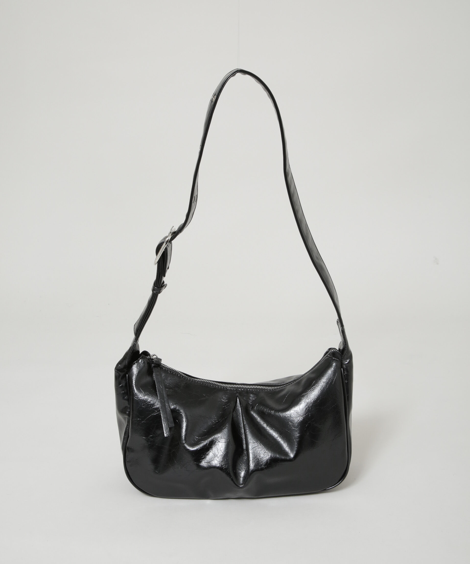 nano･universe「ベルトディテールラウンドショルダーバッグ」|ショルダー・メッセンジャー|