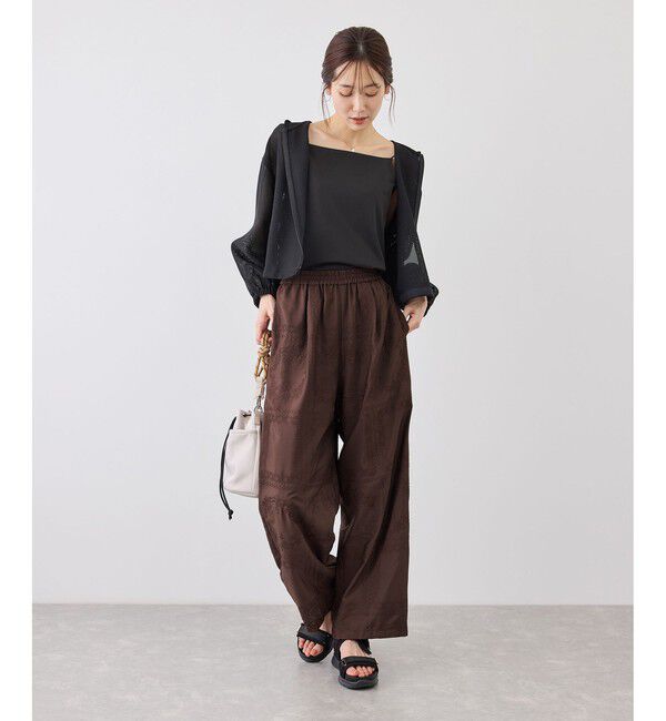 Rope&rsquo;Picnic「スクエア刺繍イージーワイドパンツ」|チノ|