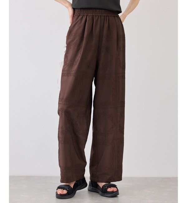 Rope&rsquo;Picnic「スクエア刺繍イージーワイドパンツ」|チノ|