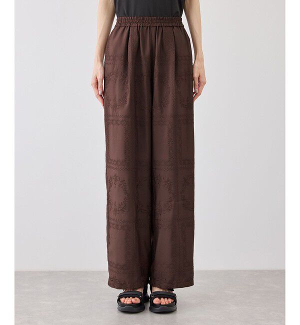 Rope&rsquo;Picnic「スクエア刺繍イージーワイドパンツ」|チノ|