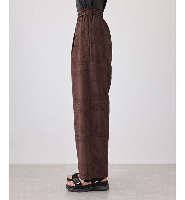 Rope&rsquo;Picnic「スクエア刺繍イージーワイドパンツ」|チノ|