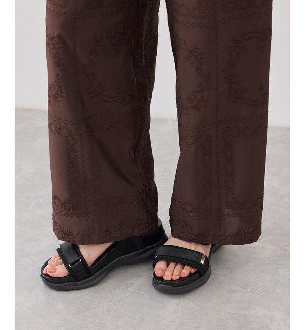 Rope&rsquo;Picnic「スクエア刺繍イージーワイドパンツ」|チノ|