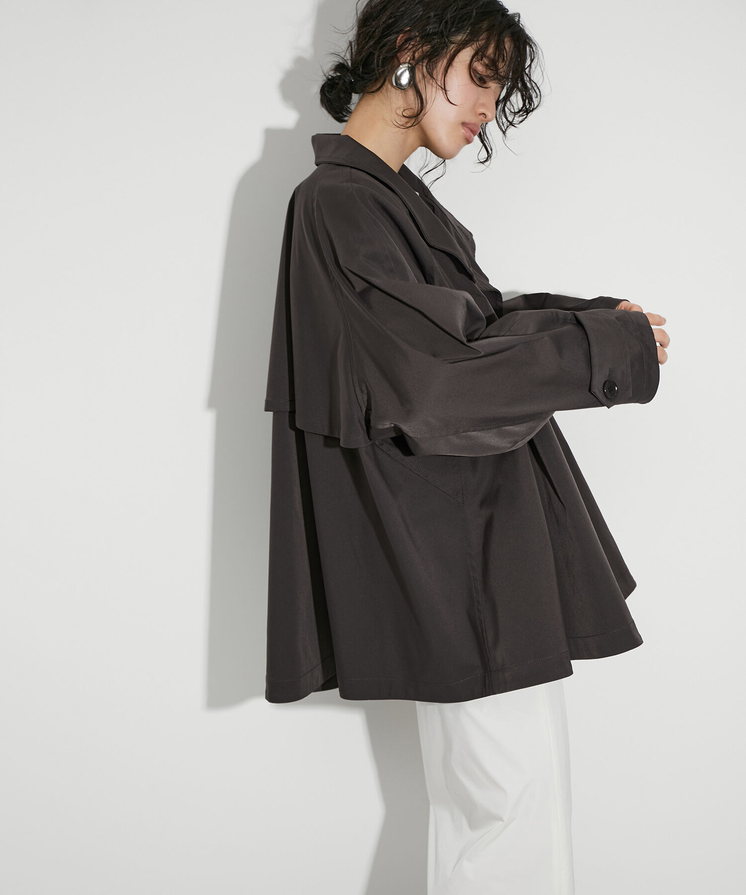 ADAM ET ROPE'「フレアーミドルトレンチコート」|トレンチコート|