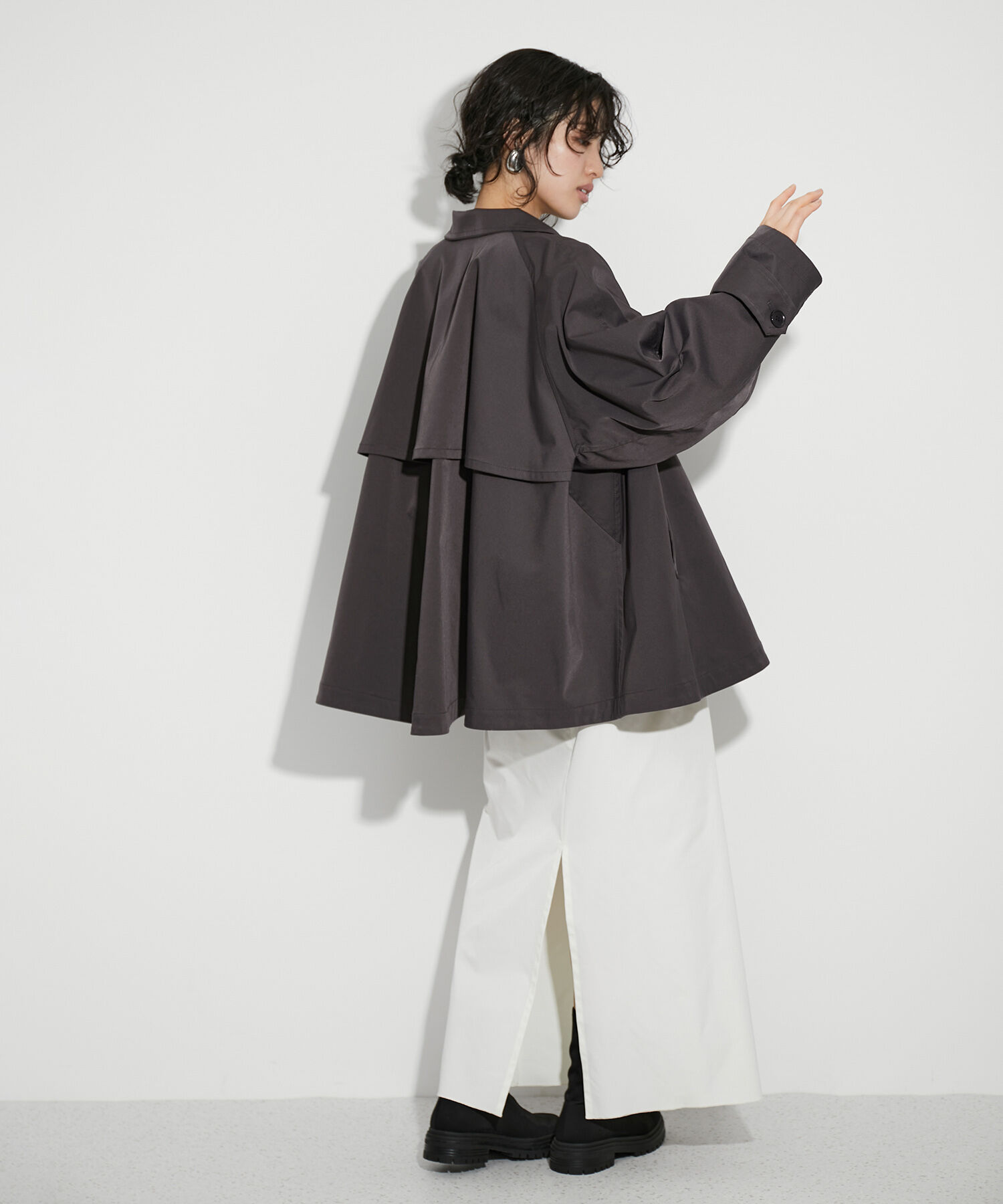 ADAM ET ROPE'「フレアーミドルトレンチコート」|トレンチコート|