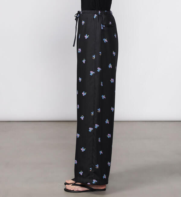 LE GLAZIK「LE GLAZIK | ツイルプリント エラスティックパンツ WOMEN」|チノ|