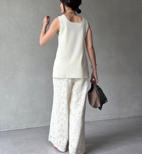  「【WEB限定】フラワーエンブロイダリーイージーパンツ」|チノ|