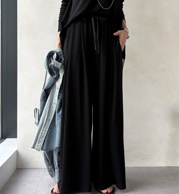  「【セットアップ可能】タックイージーワイドパンツ」|チノ|