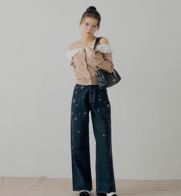  「【SALON by Chico】フラワービジュー付きストレートデニム」|デニム|