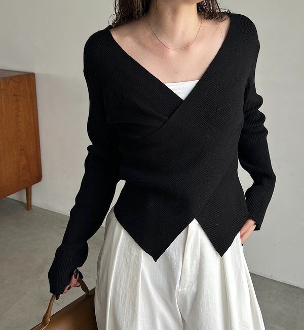  「【新色/ライトベージュ・グレー】クロスVネックニット」|ニット・セーター|ブラック