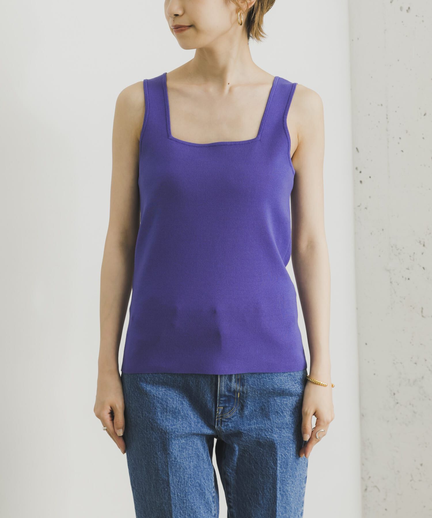 URBAN RESEARCH「スクエアネックニットTOP」|ニット・セーター|