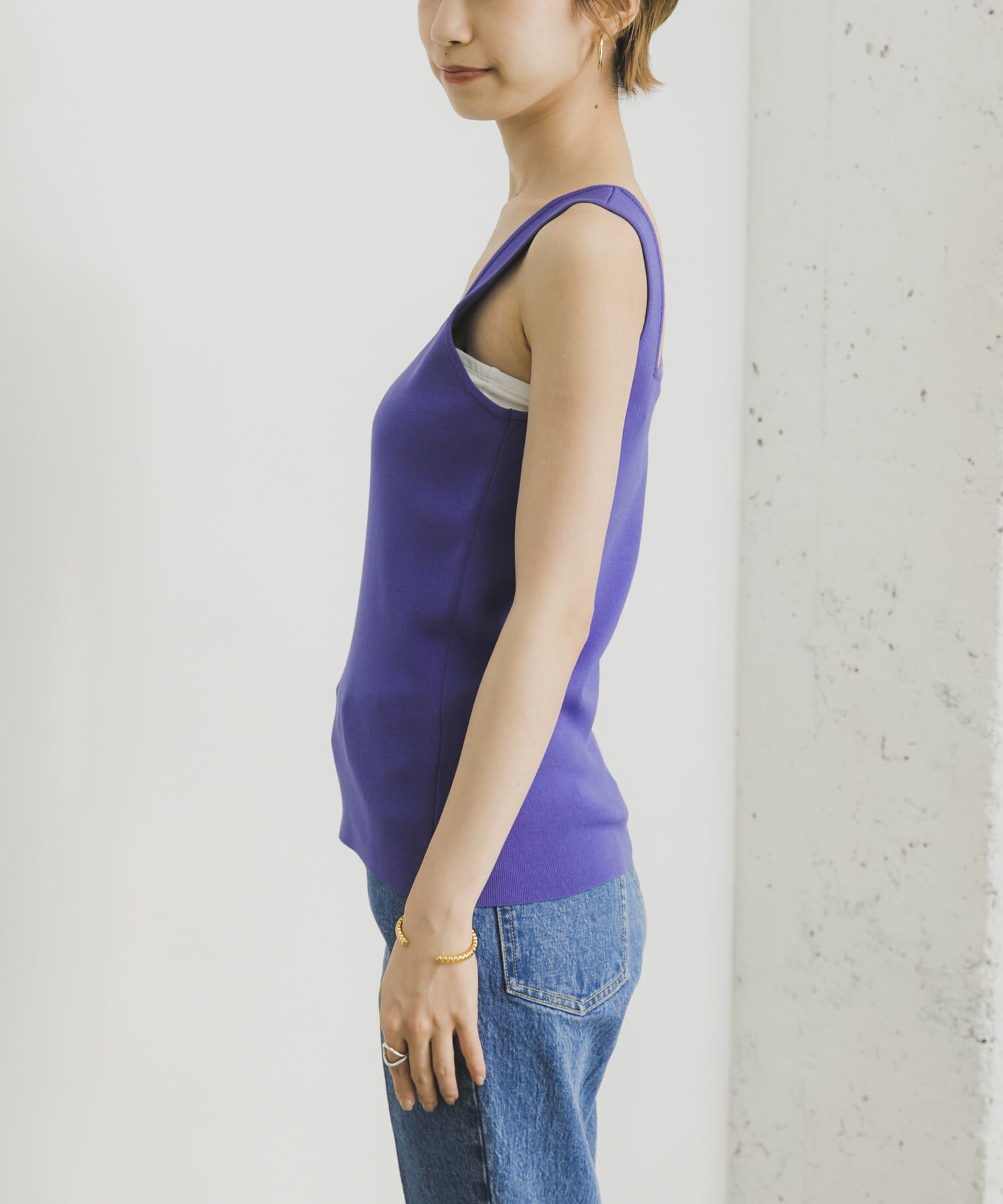 URBAN RESEARCH「スクエアネックニットTOP」|ニット・セーター|