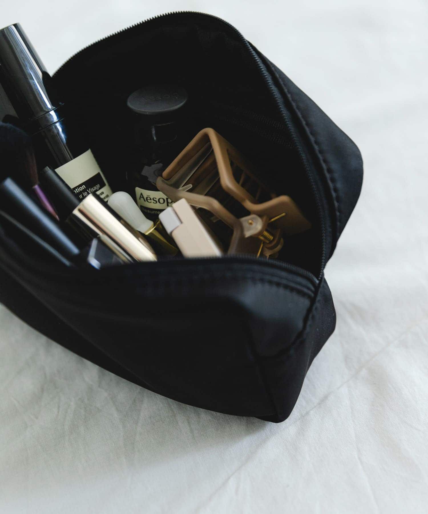 URBAN RESEARCH DOORS「撥水ポーチ大」|ポーチ|