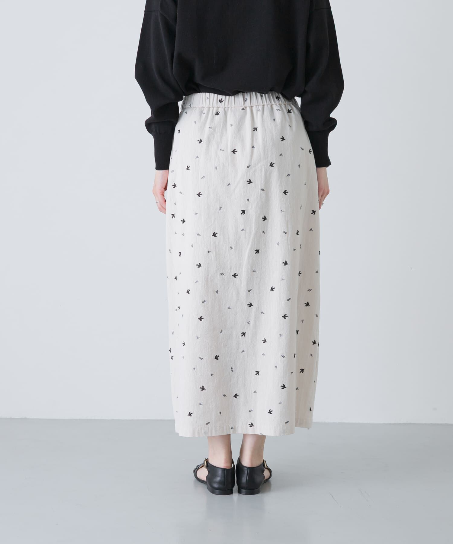 かぐれ「ツバメ刺繍ラップスカート」|スカート|