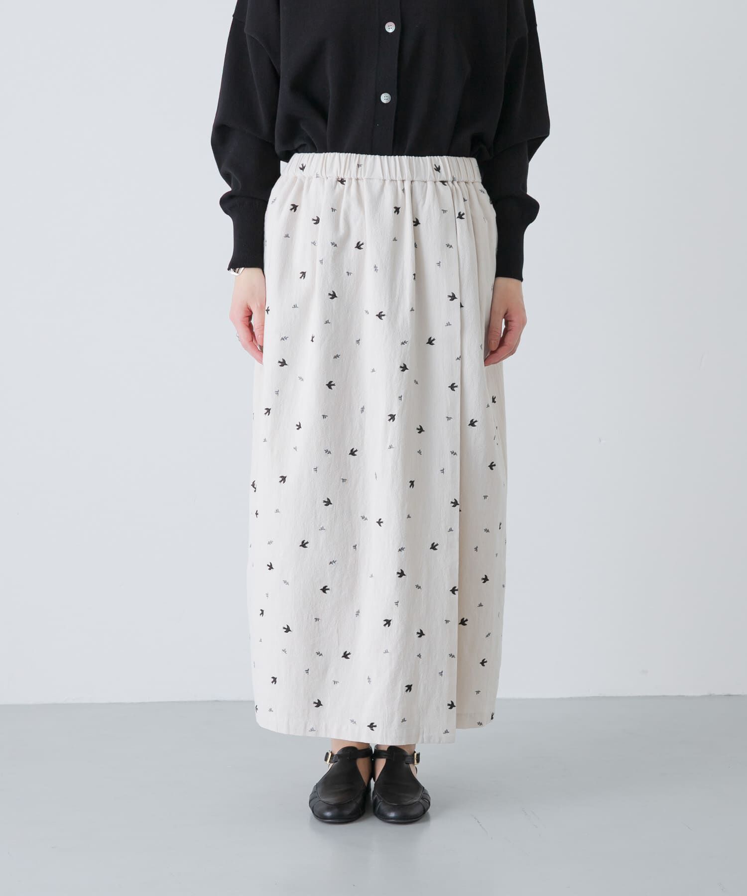 かぐれ「ツバメ刺繍ラップスカート」|スカート|