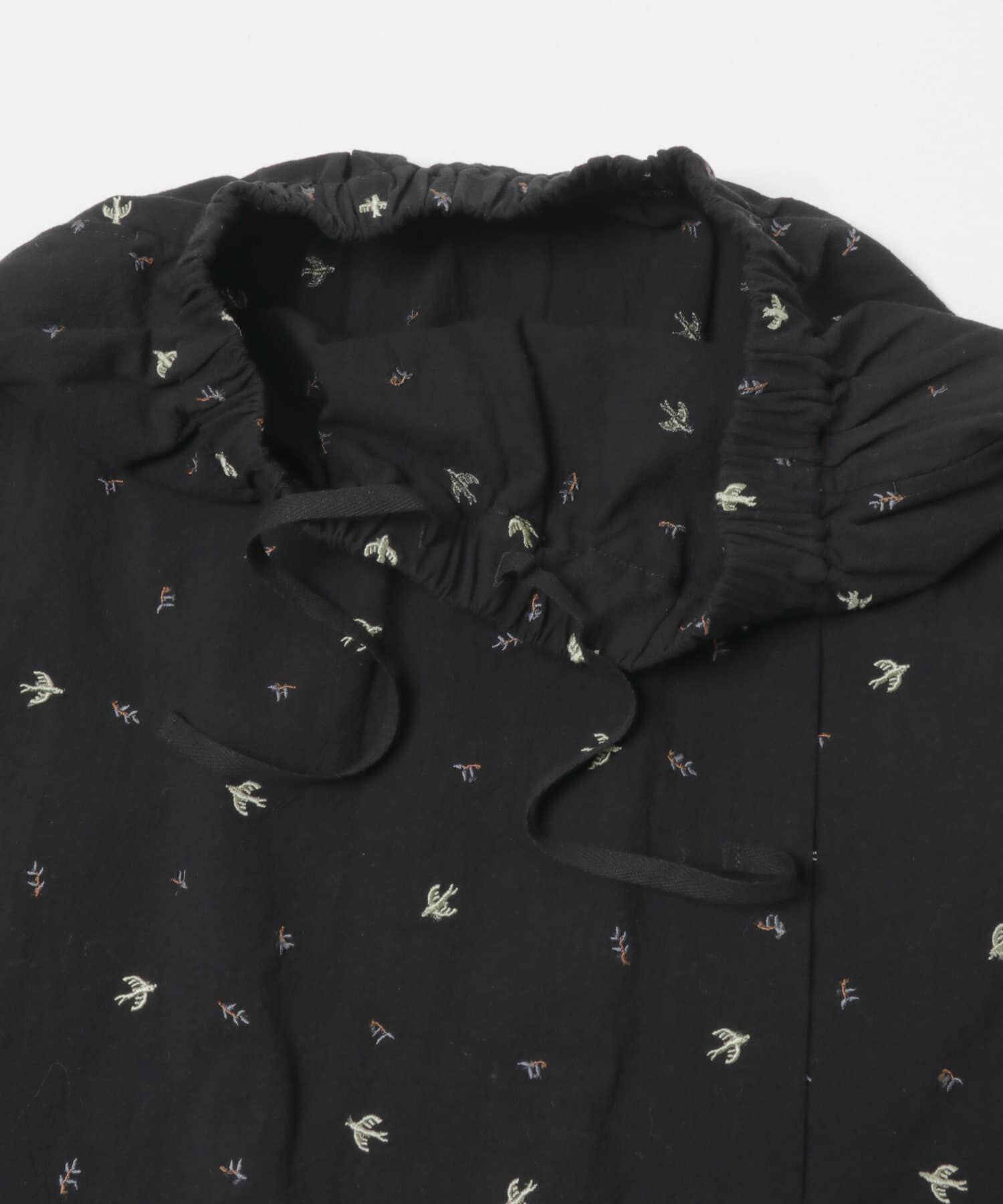 かぐれ「ツバメ刺繍ラップスカート」|スカート|