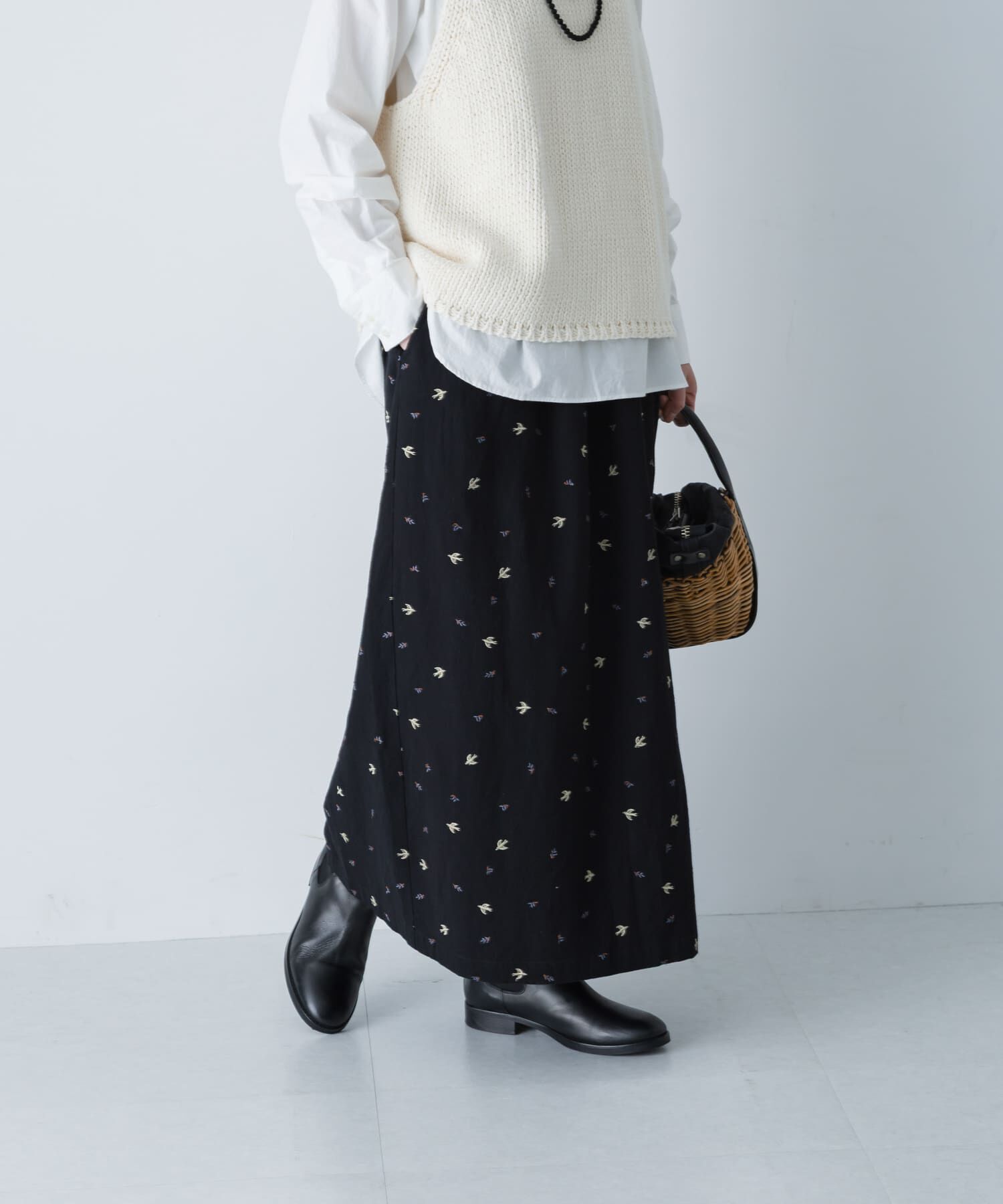 かぐれ「ツバメ刺繍ラップスカート」|スカート|