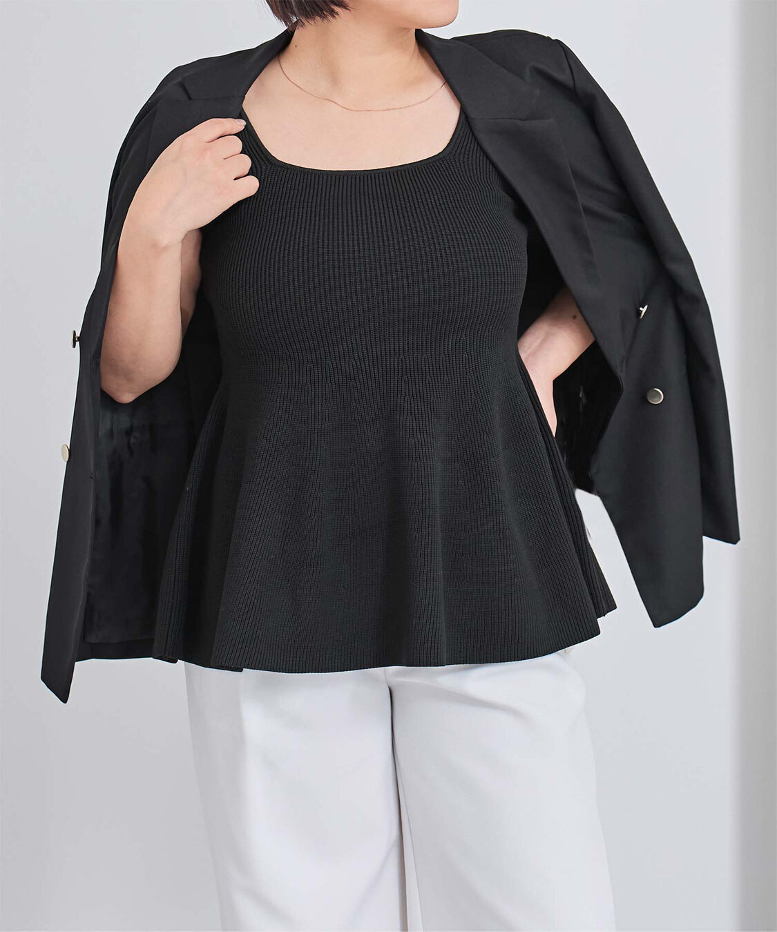 ur's「前後2wayスポンディッシュスクエアネックペプラムニット」|ニット・セーター|ブラック