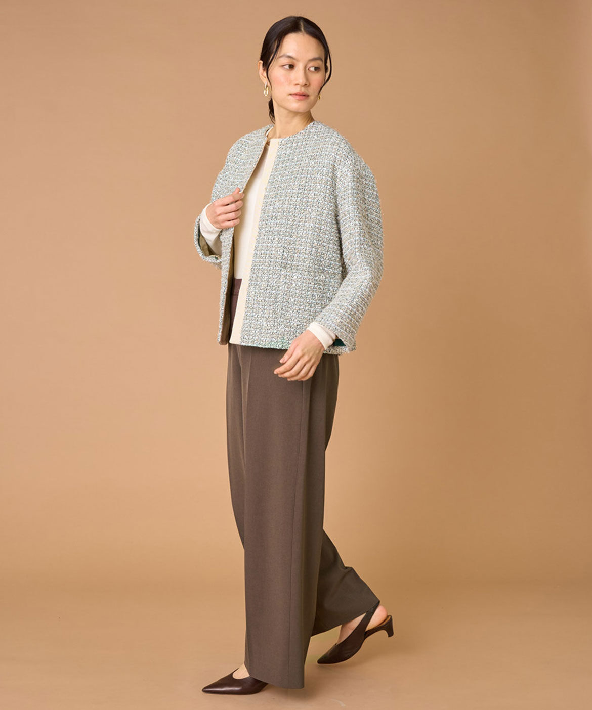 INED「ツイードジャケット《LINTON》」|ノーカラージャケット|