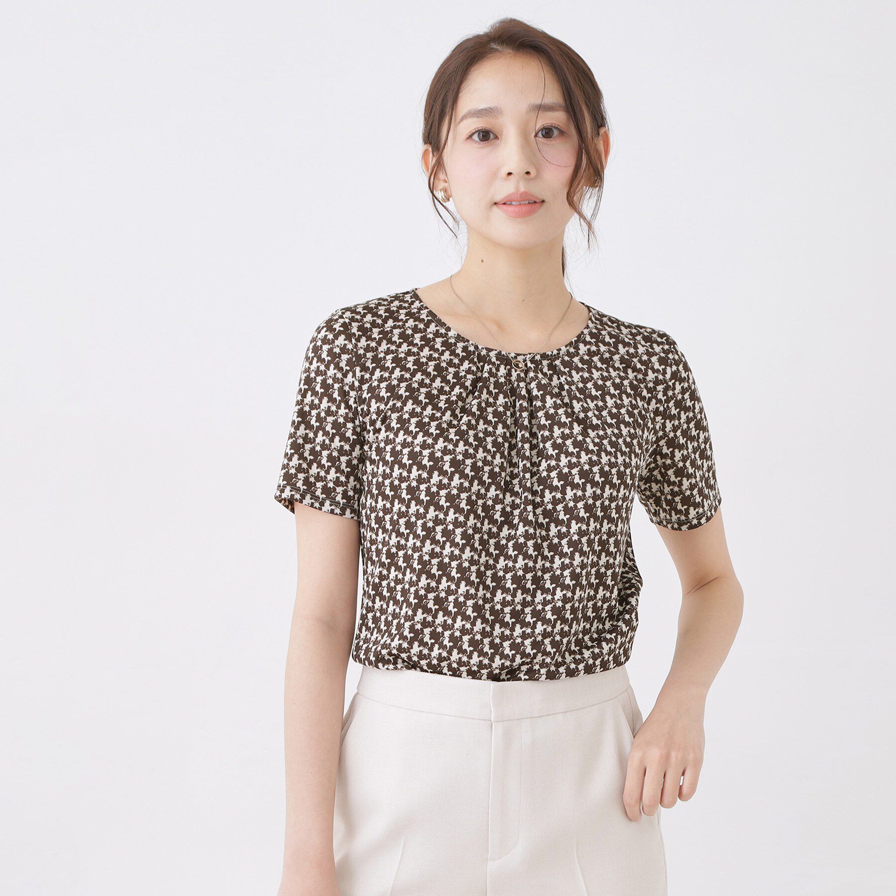 COUP DE CHANCE「【手洗い可／日本製／一枚着／ジャケットイン／セットアップ可】幾何柄カットソー」|Tシャツ・カットソー|ブラウン(143)