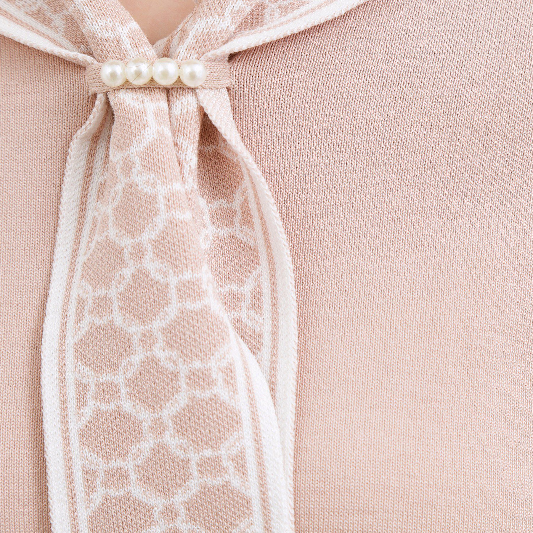 grove「ディテールで差がつく　大人のスカーフ柄ボウタイニット」|ニット・セーター|