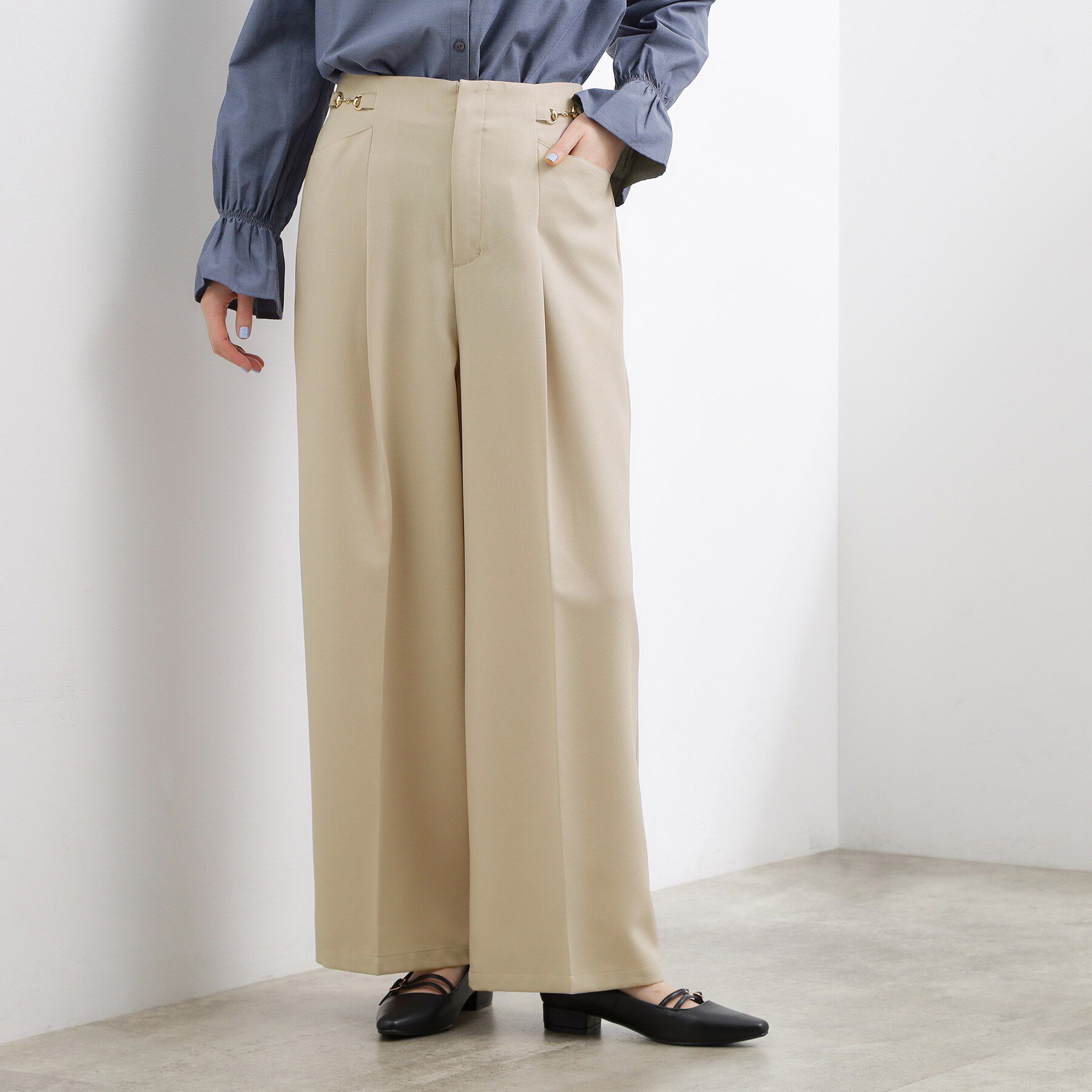grove「シンプルを品よく格上げ　サイドビットワイドパンツ」|その他|