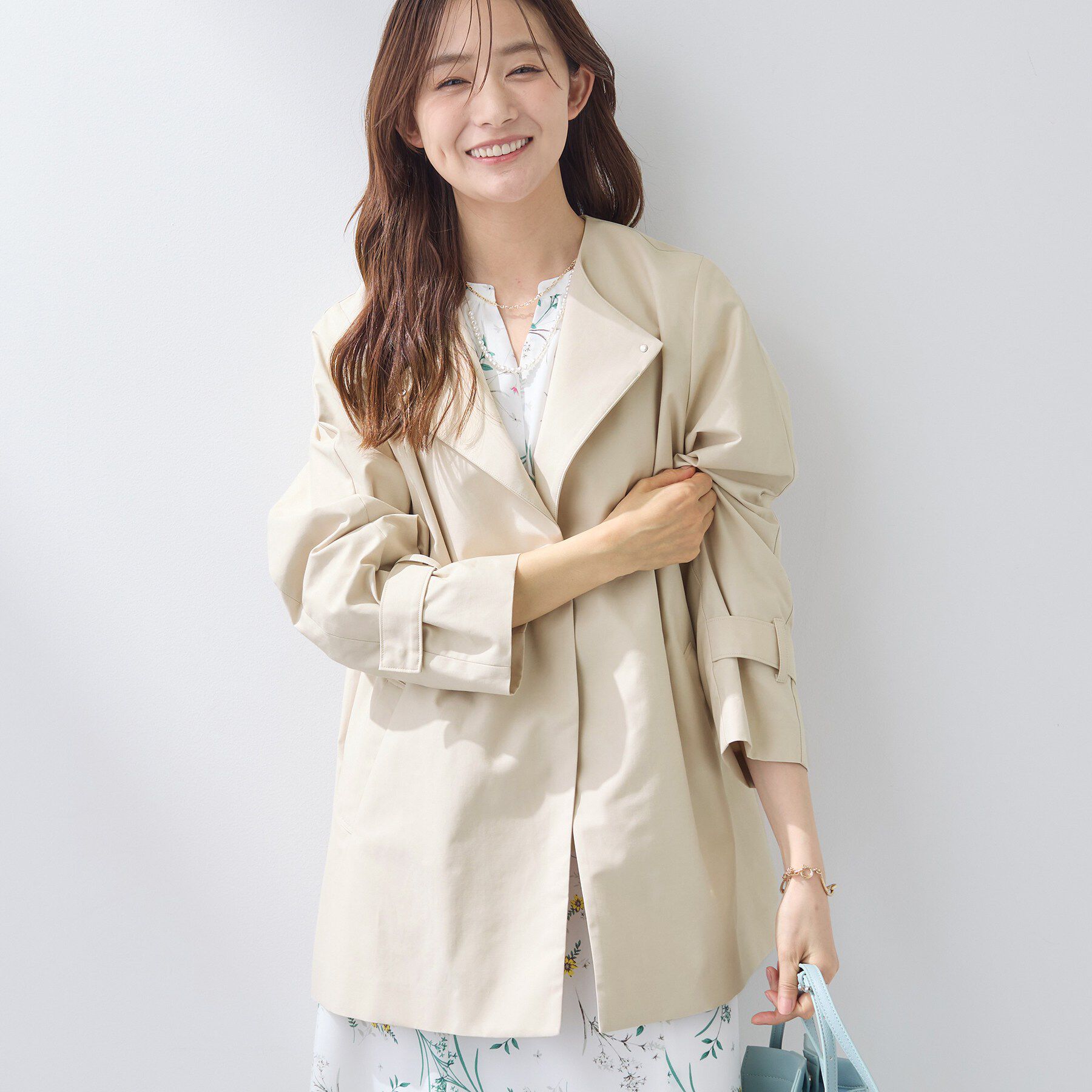 INDIVI「【撥水/軽量】ミドル丈 ミニマルトレンチコート」|トレンチコート|