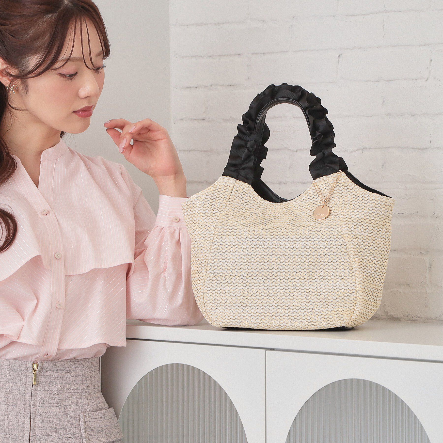 index「2WAYフリルハンドルPPミドルトート」|トートバッグ|ブラック(019)