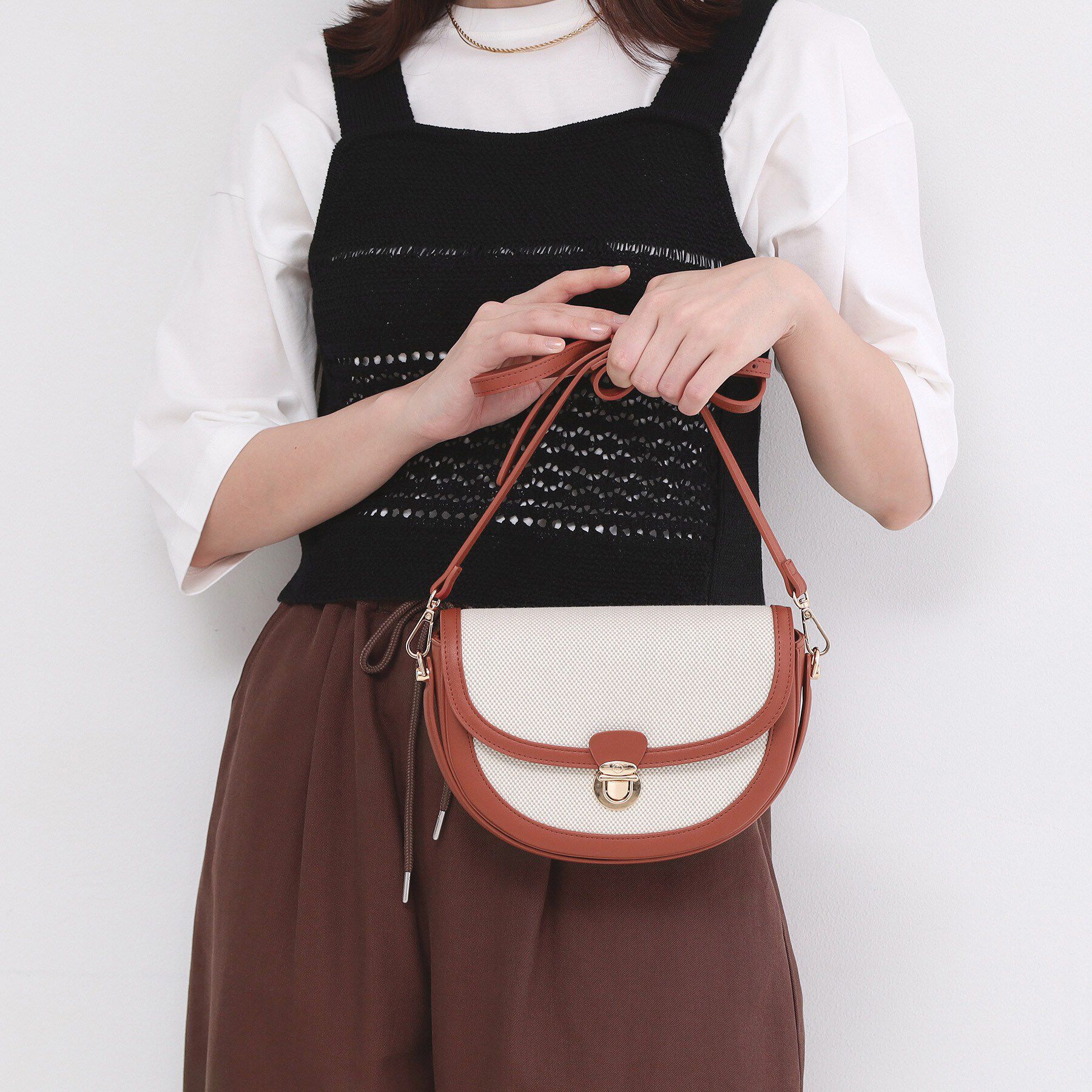 OPAQUE.CLIP「【2WAY】キャンバス&times;合皮コンビフロントデザインバッグ」|ショルダー・メッセンジャー|