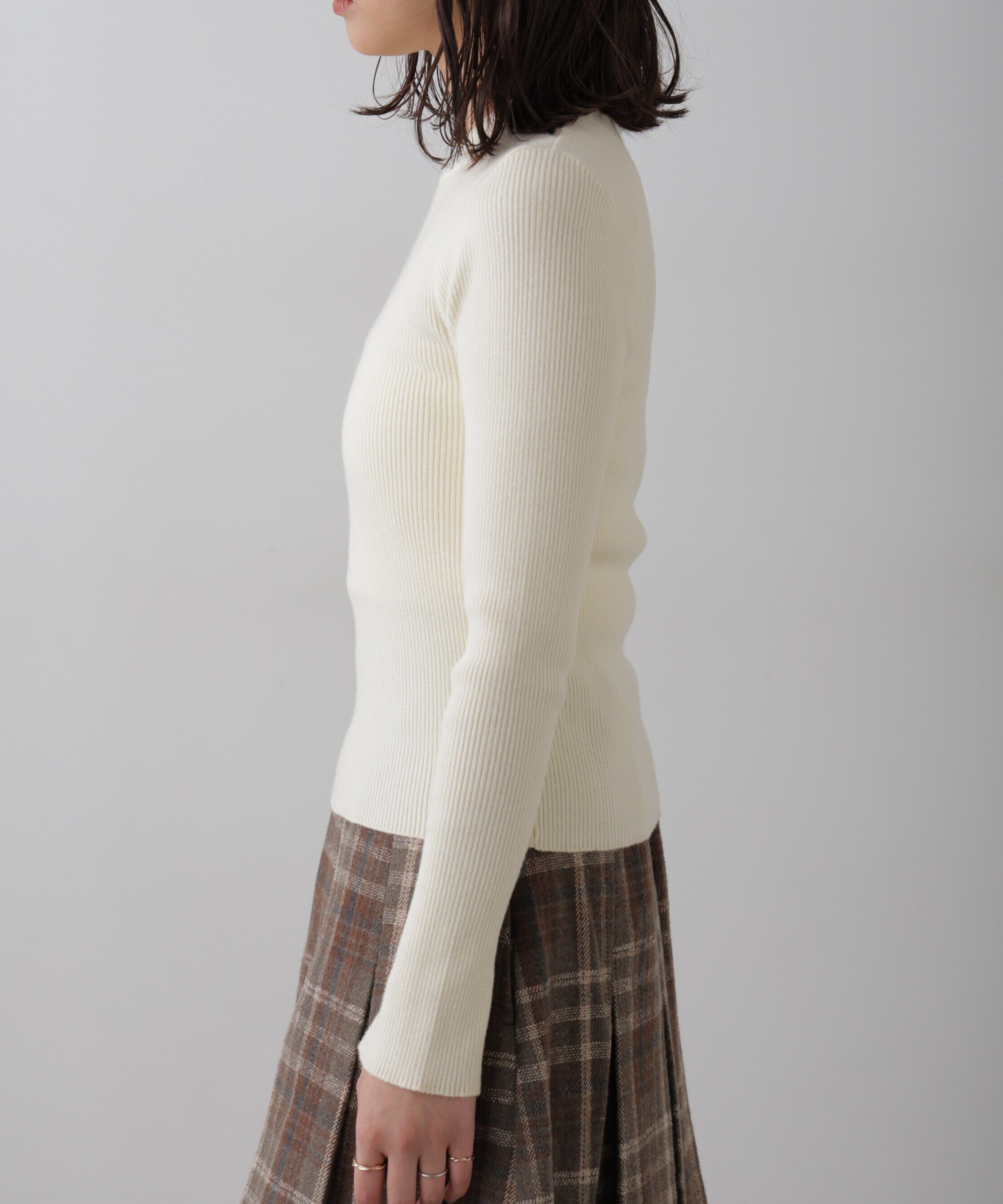  「〈洗える〉マシンウォッシャブルボトルネックニット」|ニット・セーター|