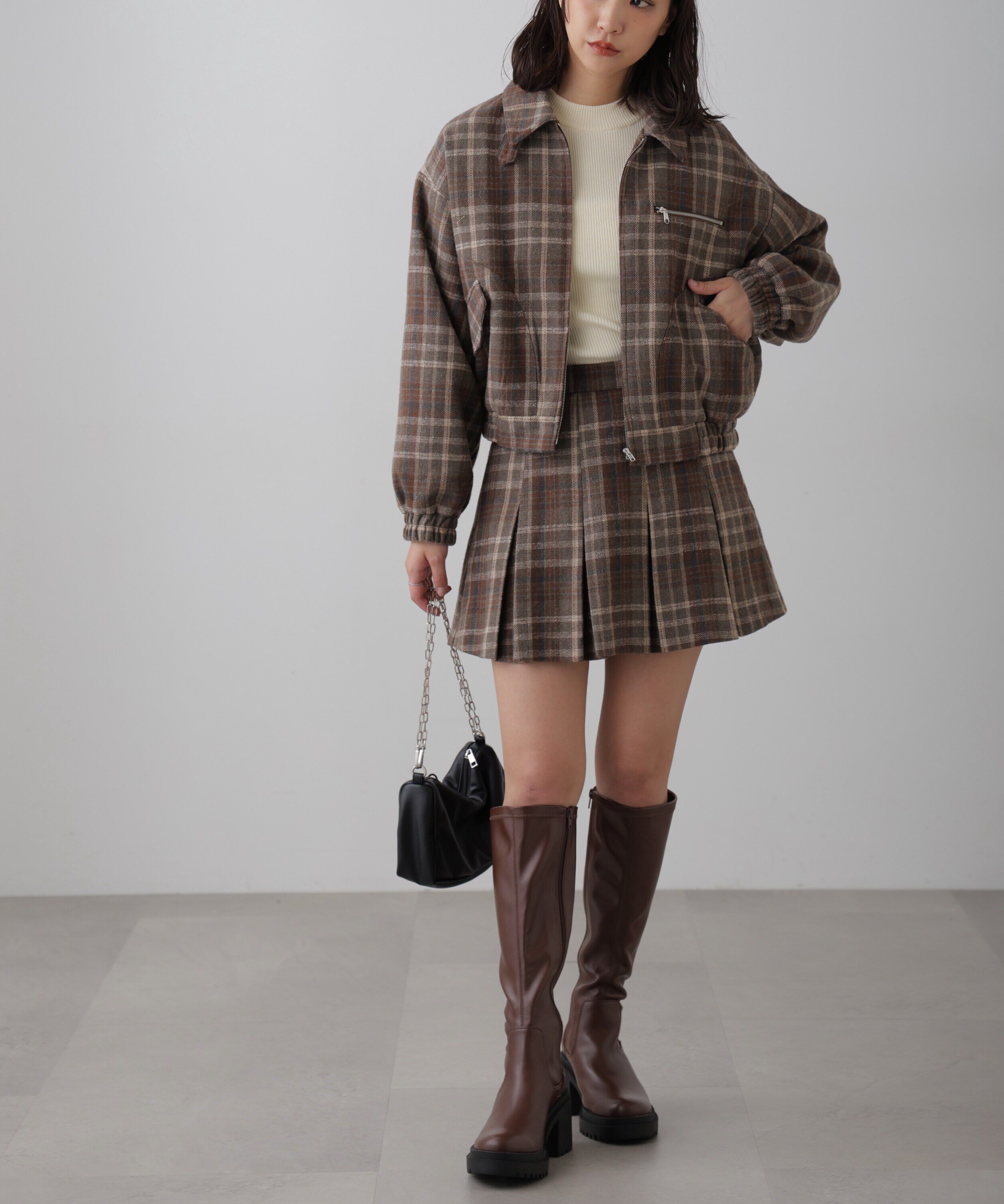  「〈洗える〉マシンウォッシャブルボトルネックニット」|ニット・セーター|