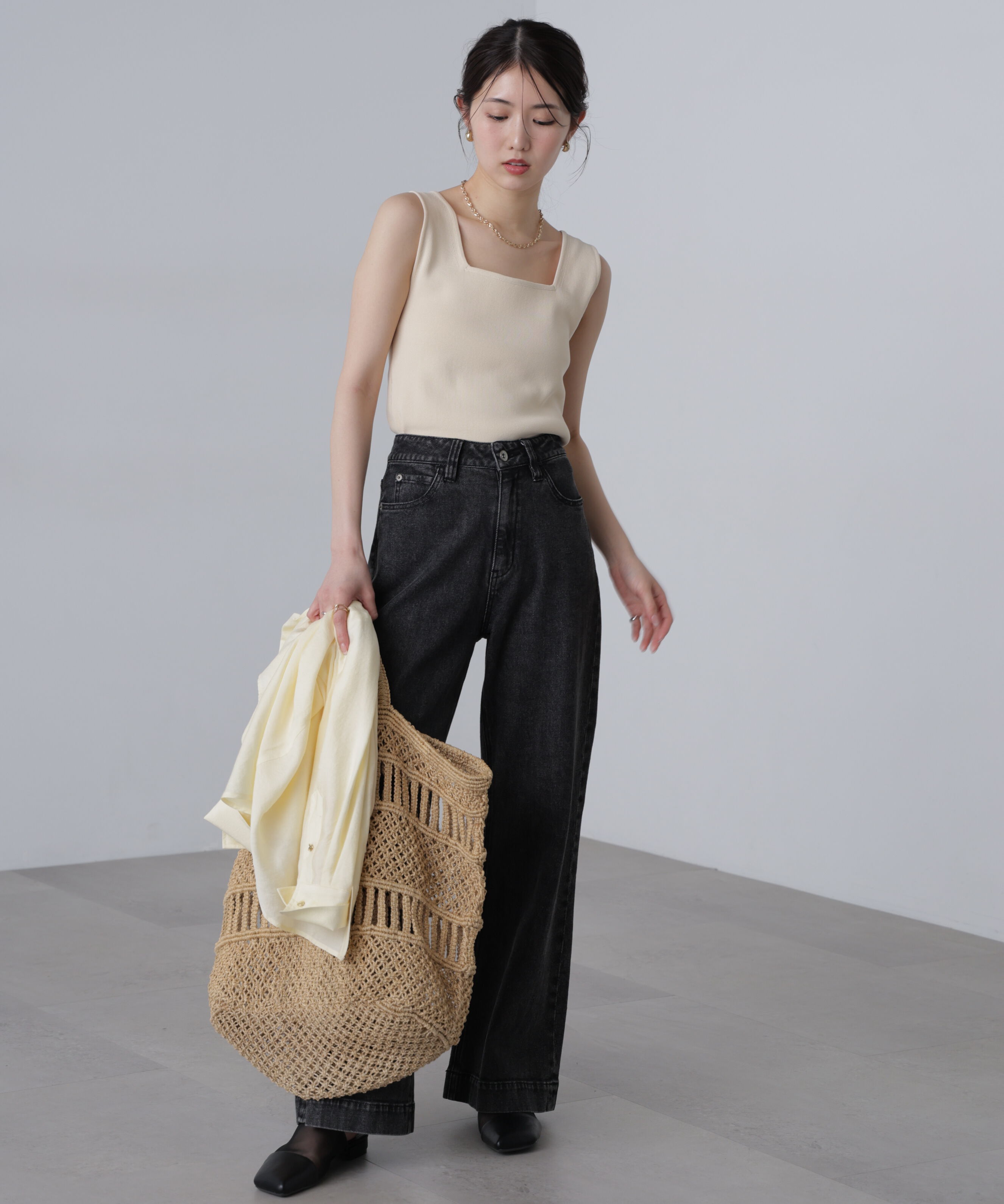  「〈洗える〉マシンウォッシャブル総針スクエアネックタンクニット」|ニット・セーター|