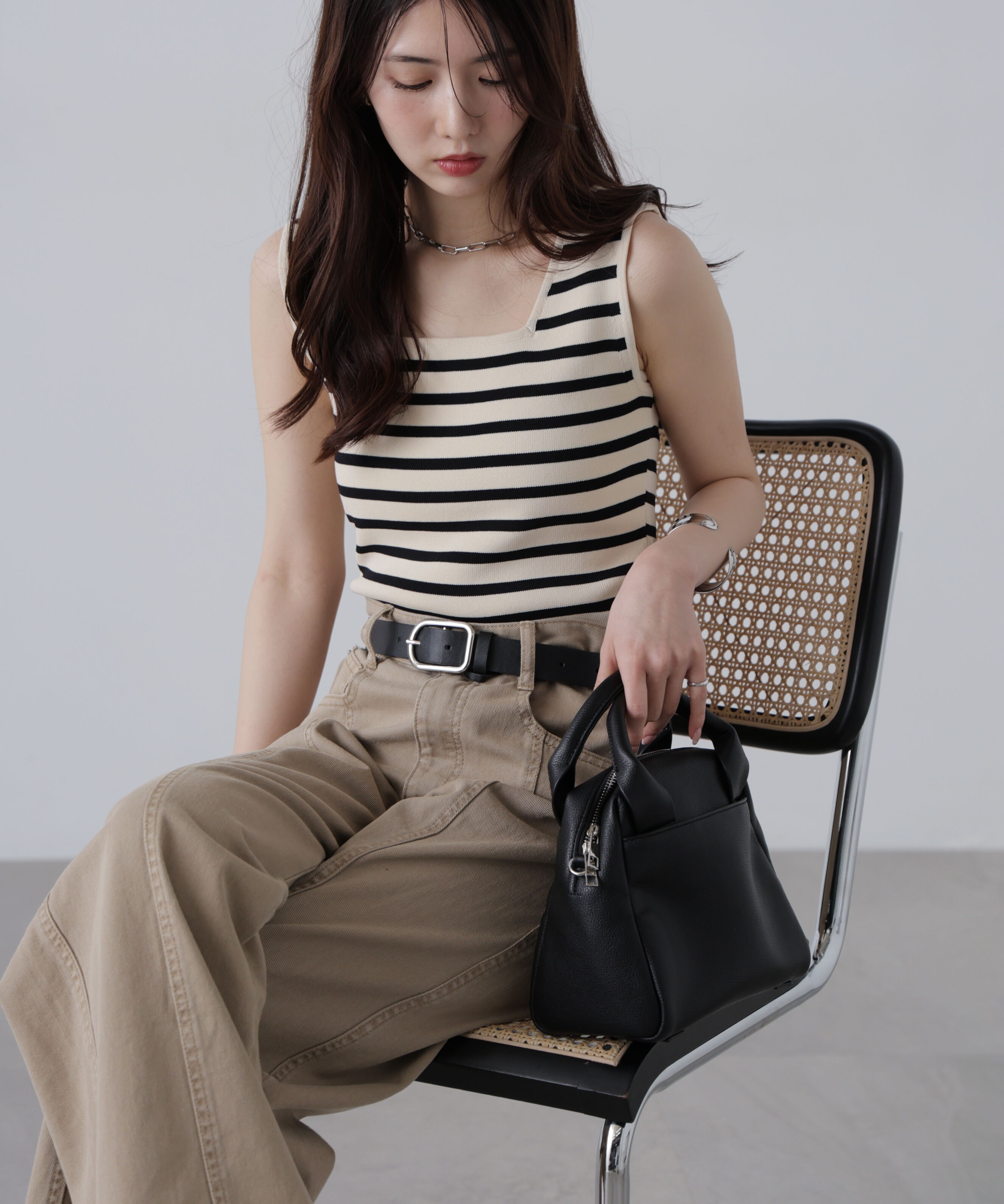  「〈洗える〉マシンウォッシャブル総針スクエアネックタンクニット」|ニット・セーター|オフホワイト 1