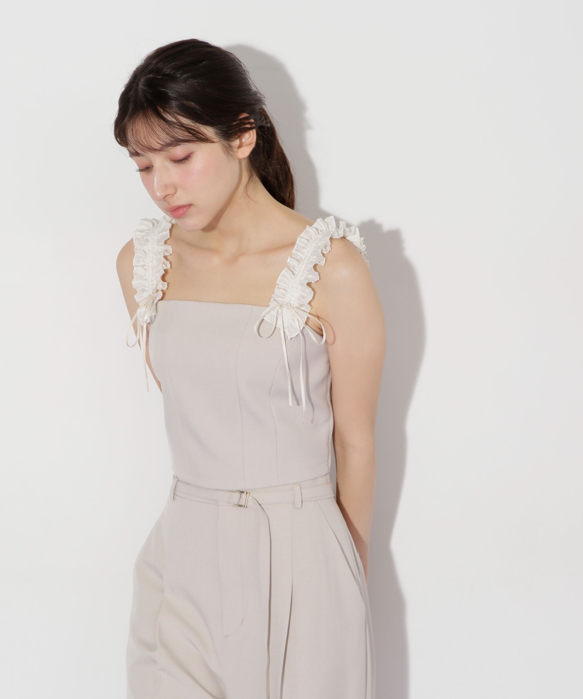  「〈セットアップ対応〉フリルショルダービスチェ」|シャツ・ブラウス|