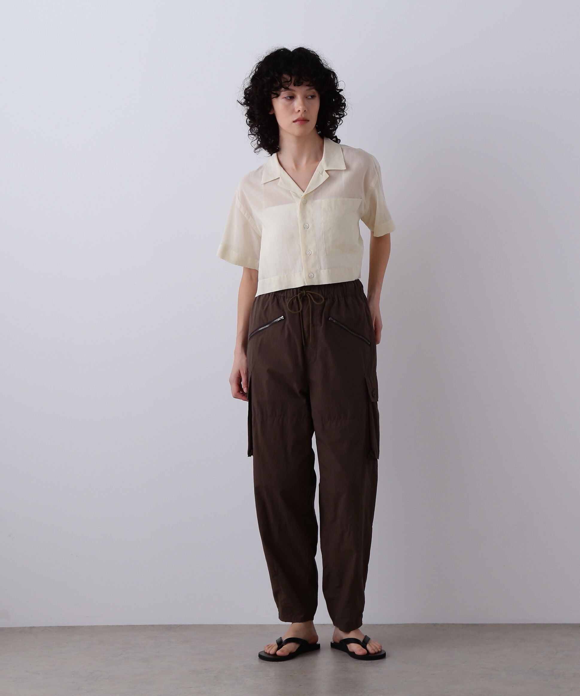 YLEVE 「YLEVE / HIGH DENSITY TYPEWRITER COTTON CARGO PANTS」|その他|ブラウン