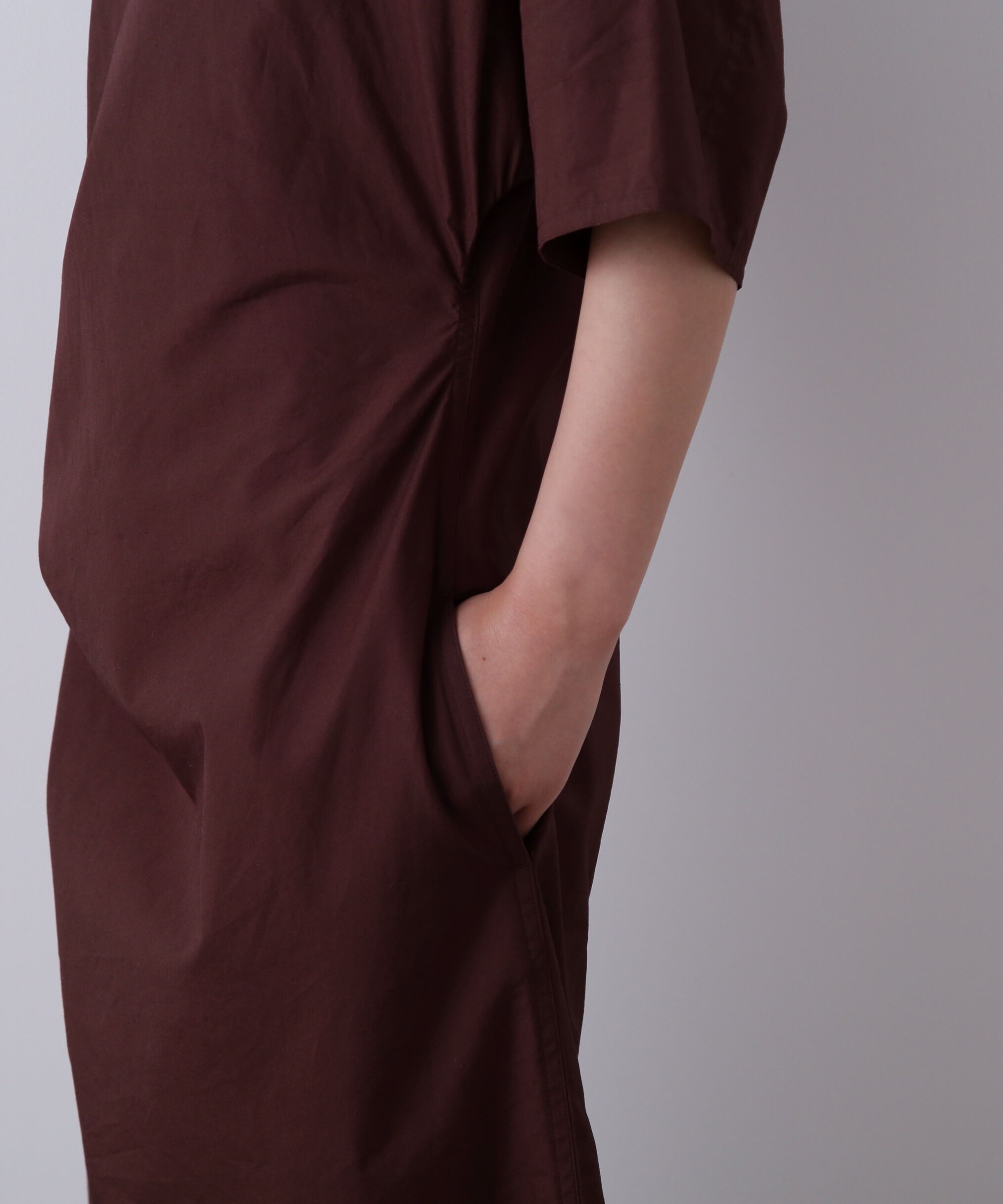 YLEVE 「YLEVE / FINX COTTON WEATHER ASYMMETRY ONE PIECE」|ワンピース|