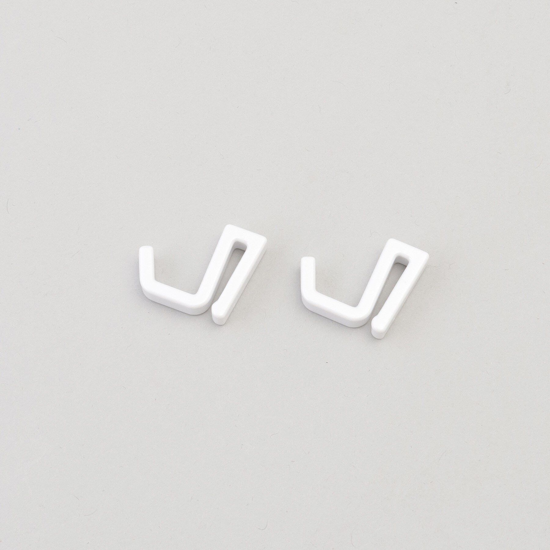 212 KITCHEN STORE「マグネットバスルームタオルハンガー タワーワイド WH 山崎実業 ＜tower  タワー＞」|食器・キッチングッズ|