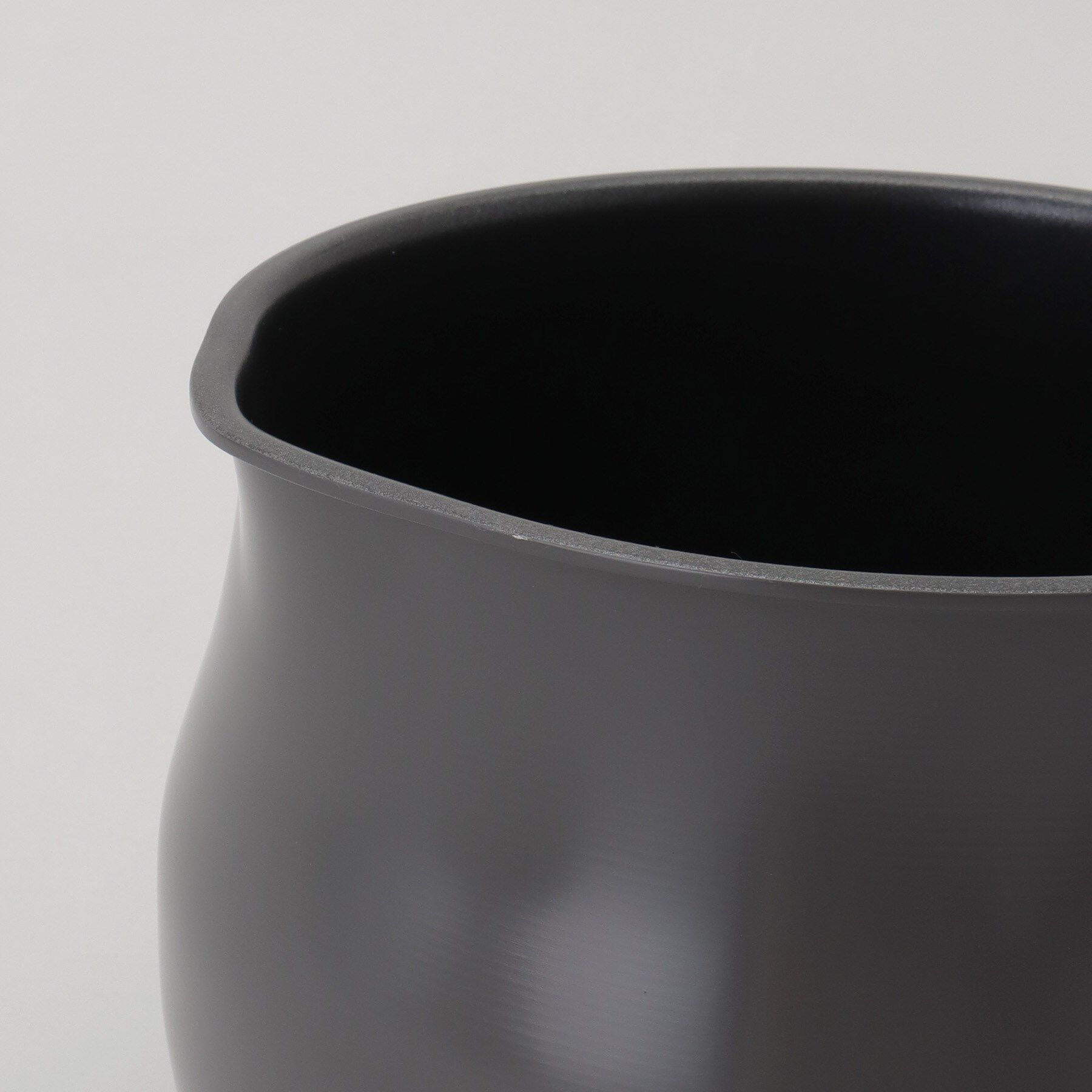 212 KITCHEN STORE「ToMay IH対応マルチポット Lサイズ チャコール」|食器・キッチングッズ|