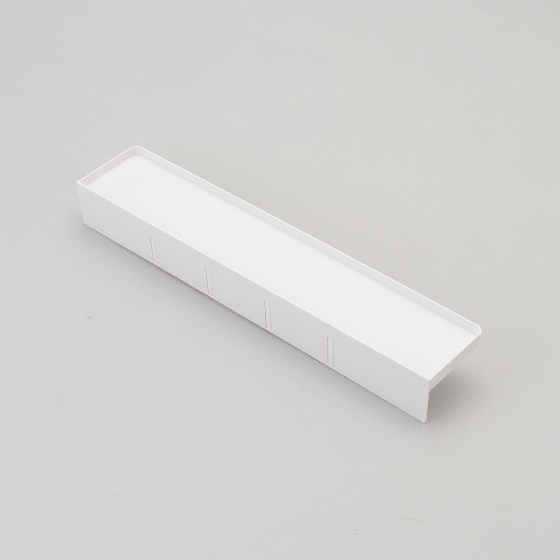 212 KITCHEN STORE「洗面台横隙間トレー WH 山崎実業 ＜tower  タワー＞」|食器・キッチングッズ|