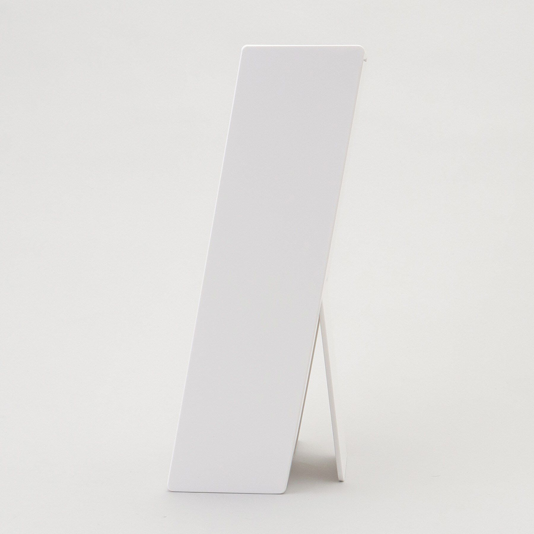 212 KITCHEN STORE「ツーウェイティッシュスタンド WH 山崎実業 ＜tower  タワー＞」|食器・キッチングッズ|