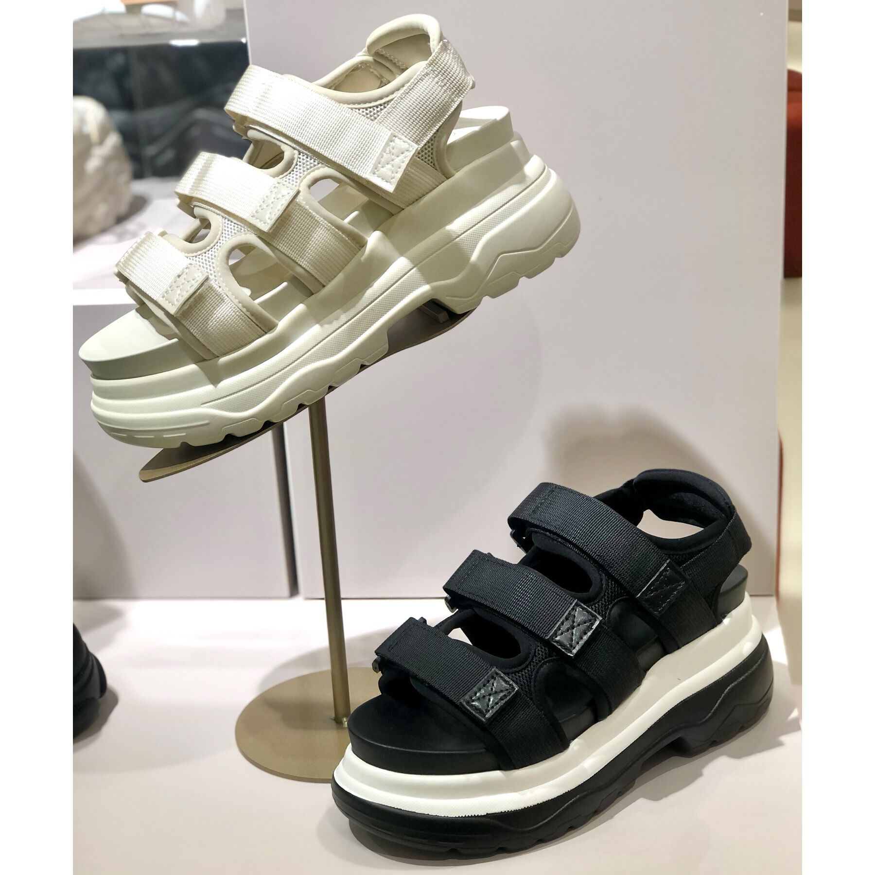 csT&P「軽量厚底2段ソール スポーツサンダル」|サンダル|