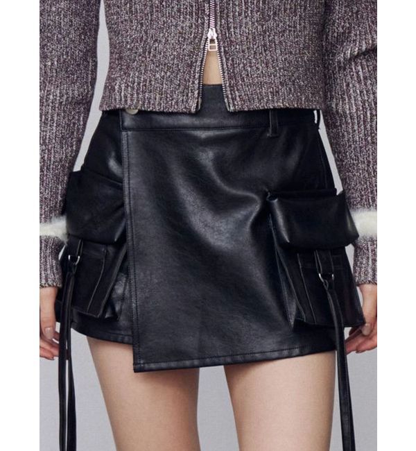 EMODA「カーゴラップフェイクレザーショートパンツ」|その他|