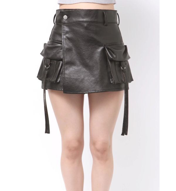 EMODA「カーゴラップフェイクレザーショートパンツ」|その他|